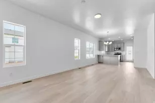 5666 N Mallard Dr, Stansbury Park, UT 84074 - Photo 8
