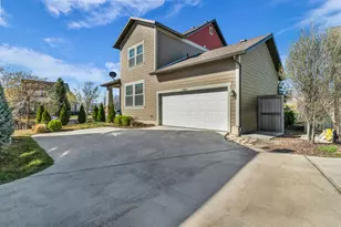 10223 S Split Rock Dr, South Jordan, UT 84009 - Photo 14