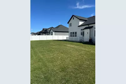 2541 N Fall Breeze Way, Lehi, UT 84043 - Photo 30