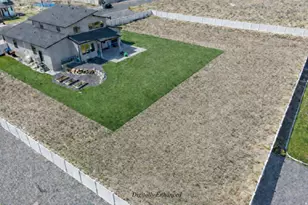 1369 E Haviture Way, Eagle Mountain, UT 84005 - Photo 36