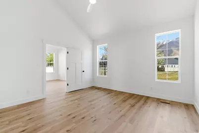 1239 S 2970 E, Spanish Fork, UT 84660 - Photo 32