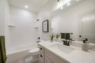 614 N 210 W, Salem, UT 84653 - Photo 30