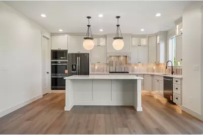 614 N 210 W, Salem, UT 84653 - Photo 14