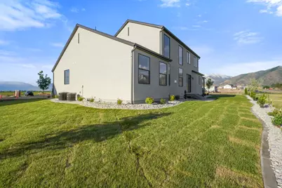 614 N 210 W, Salem, UT 84653 - Photo 12