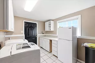 4427 S 2850 W, Roy, UT 84067 - Photo 12