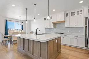 7094 W Moorepark Pl, West Jordan, UT 84081 - Photo 4