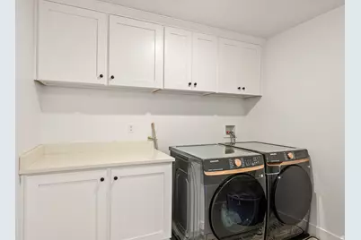 7094 W Moorepark Pl, West Jordan, UT 84081 - Photo 28