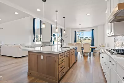 7094 W Moorepark Pl, West Jordan, UT 84081 - Photo 6