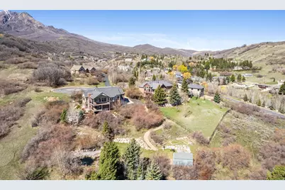 5928 N River View Cir E, Mountain Green, UT 84050 - Photo 70