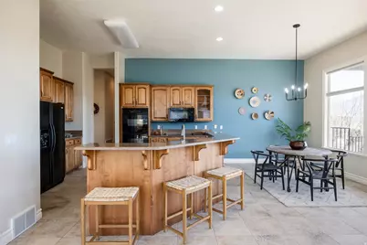 5928 N River View Cir E, Mountain Green, UT 84050 - Photo 8