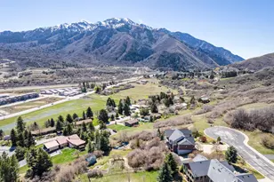 5928 N River View Cir E, Mountain Green, UT 84050 - Photo 62