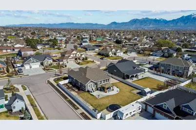 3443 W Harvestwood Ln, Riverton, UT 84065 - Photo 44