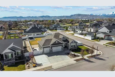 3443 W Harvestwood Ln, Riverton, UT 84065 - Photo 48