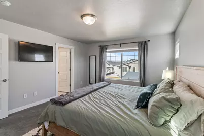 1395 E Kelsey Dr, Eagle Mountain, UT 84005 - Photo 14