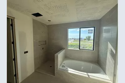 286 W Summerhill Ln, Centerville, UT 84014 - Photo 14