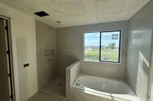 286 W Summerhill Ln, Centerville, UT 84014 - Photo 14