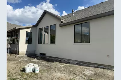 286 W Summerhill Ln, Centerville, UT 84014 - Photo 4