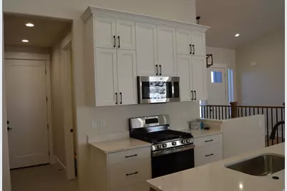3038 N Mountain Rd #215, North Ogden, UT 84414 - Photo 20