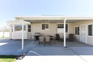 69 N Meadowlark Cir W, Grantsville, UT 84029 - Photo 76