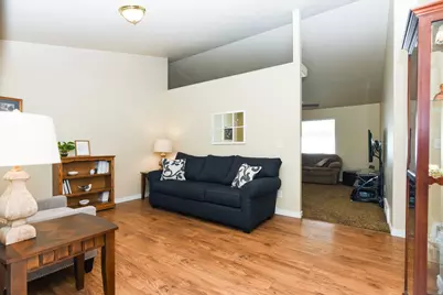 69 N Meadowlark Cir W, Grantsville, UT 84029 - Photo 12