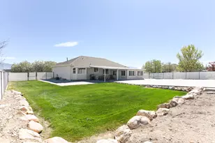 69 N Meadowlark Cir W, Grantsville, UT 84029 - Photo 70