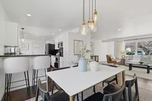 1691 E Fieldcrest Ln, Holladay, UT 84117 - Photo 8