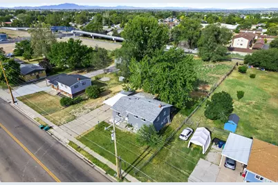 5549 S 2700 W, Roy, UT 84067 - Photo 2