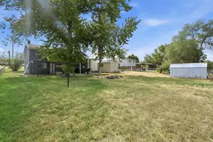 5549 S 2700 W, Roy, UT 84067 - Photo 16