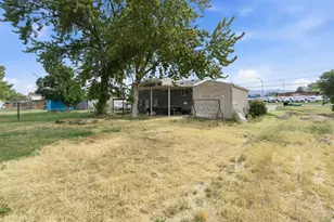 5549 S 2700 W, Roy, UT 84067 - Photo 14