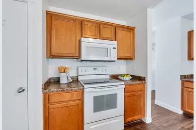 182 E Aparicio Dr N, Tooele, UT 84074 - Photo 8