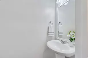 182 E Aparicio Dr N, Tooele, UT 84074 - Photo 10