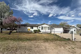 185 W 300 St S, Duchesne, UT 84021 - Photo 1