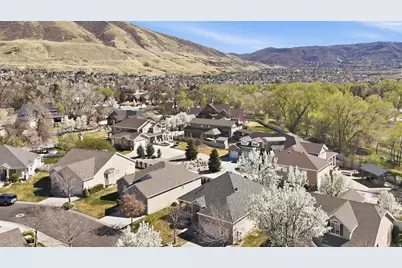 1434 E Blacksmith Ln S, Draper, UT 84020 - Photo 46