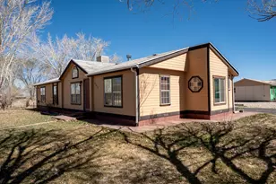 4384 N Driftwood Ln, Enoch, UT 84721 - Photo 2