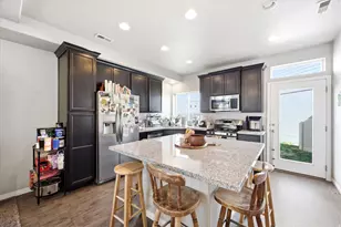 707 E 380 S, American Fork, UT 84003 - Photo 8