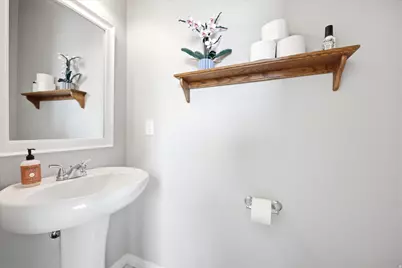 707 E 380 S, American Fork, UT 84003 - Photo 4