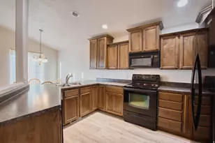 303 Heber Ln, Grantsville, UT 84029 - Photo 4