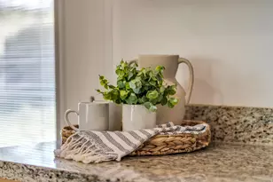 9880 S Florence Way, South Jordan, UT 84095 - Photo 12