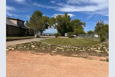 1929 E 2500 S, Vernal, UT 84078 - Photo 4