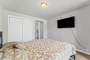 2220 E Murray Holladay Rd, Salt Lake City, UT 84117 - Photo 16