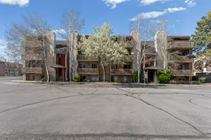 2220 E Murray Holladay Rd, Salt Lake City, UT 84117 - Photo 4