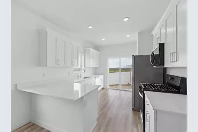 1078 Vegas St W, Grantsville, UT 84029 - Photo 8