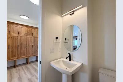 764 E Mountain Rd, North Ogden, UT 84414 - Photo 10