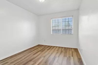 423 W 500 N #9, Provo, UT 84601 - Photo 12