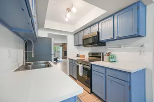 5191 S Gravenstein Pk, Murray, UT 84123 - Photo 6