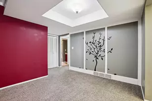 5832 S Waterbury Way, Murray, UT 84121 - Photo 4