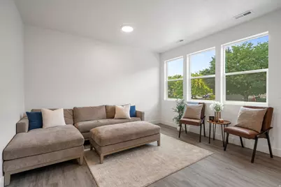 741 S Harrison Dr, Springville, UT 84663 - Photo 8