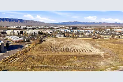 2100 W Sam White Ln, Pleasant Grove, UT 84062 - Photo 14