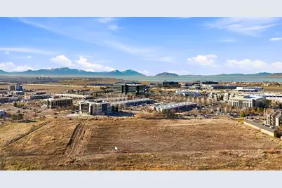 2100 W Sam White Ln, Pleasant Grove, UT 84062 - Photo 16