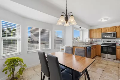 1020 E 1500 N, Layton, UT 84040 - Photo 8